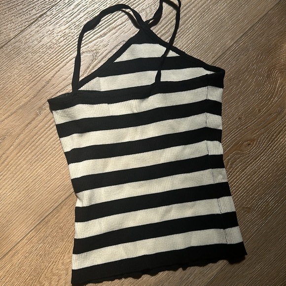 Striped Oak & Fort Tank - Picture 2 of 3